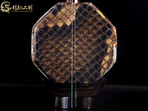 【已售】藏品紫檀八角二胡7210菊花臺(tái)