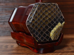 【已售】龍韻高級(jí)紫檀二胡10102 黃水謠